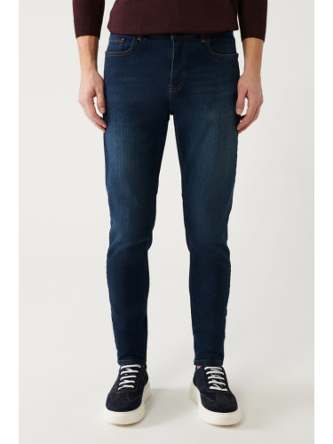 Avva Men's Dark Blue Berlin Distressed Washed Stretchy Extra Slim Fit Slim Fit Jean Trousers