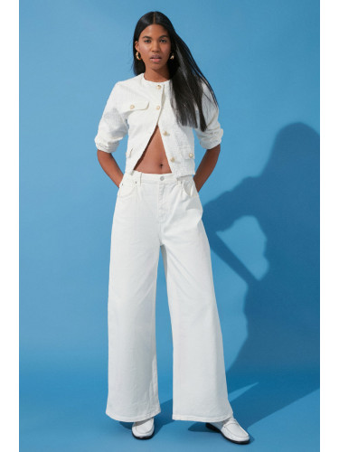 Trendyol White More Sustainable Elastic Waist High Waist Extra Wide Leg Palazzo Jeans