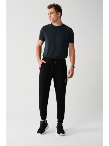 Avva Men's Black Breathable Regular Fit Jogger Sweatpants