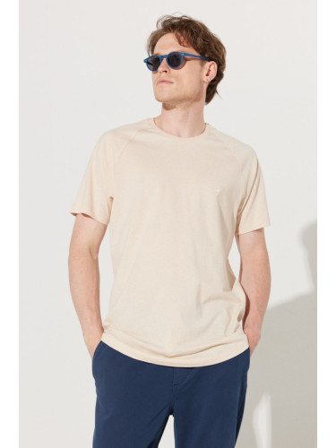 ALTINYILDIZ CLASSICS Men's Beige Long Fit Crew Neck 100% Cotton T-Shirt