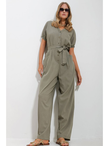 Trend Alaçatı Stili Women's Khaki Front Buttoned Double Pocket Mikanos Linen Jumpsuit