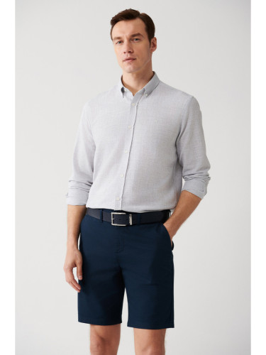 Avva Men's Light Gray Easy Iron Button Collar Textured Cotton Regular Fit Shirt