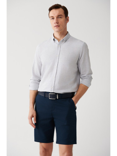Avva Men's Light Gray Easy Iron Button Collar Textured Cotton Regular Fit Shirt