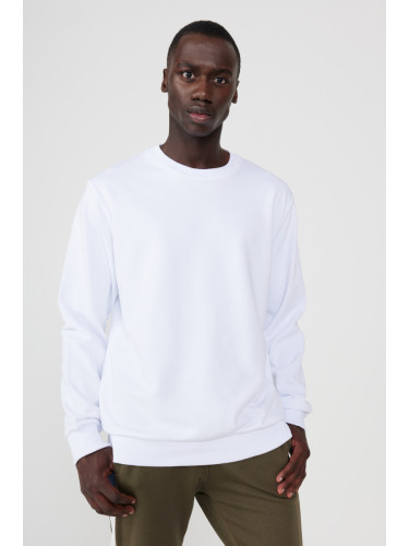 AC&Co / Altınyıldız Classics Men's White Standard Fit Regular Fit Crew Neck 3 Thread Cotton Sweatshirt