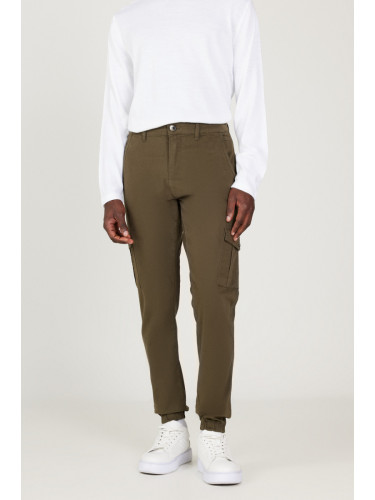 AC&Co / Altınyıldız Classics Men's Khaki Slim Fit Slim Fit Cargo Pocket Cotton Flexible Trousers