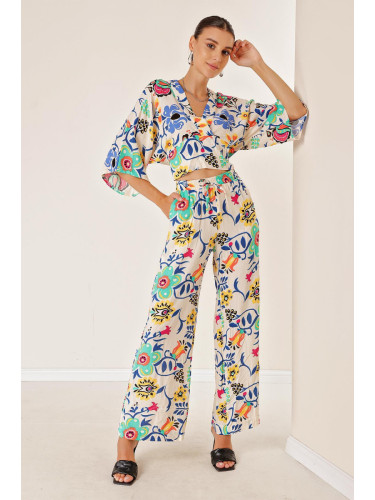 By Saygı Elastic Waist, Pocket Palazzo Trousers Front Back V-Neck Crop Floral Double Set.
