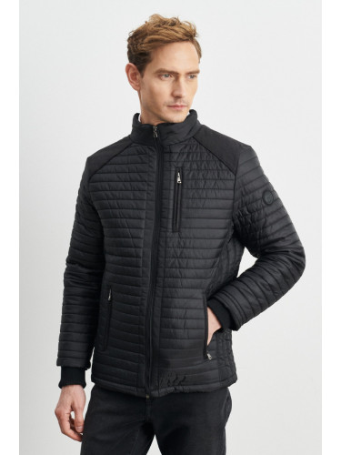 AC&Co / Altınyıldız Classics Men's Black Standard Fit Normal Cut, Cold Weatherproof Patterned Puffer Jacket.