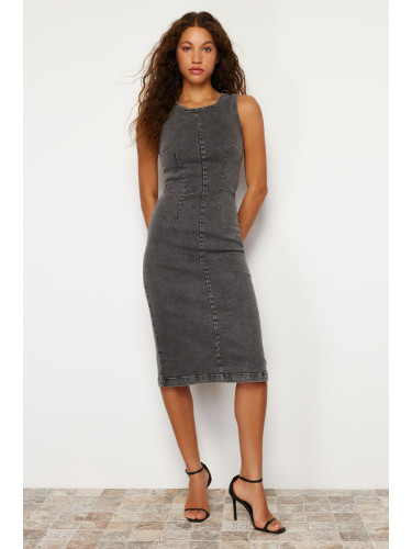 Trendyol Anthracite Fitted/Fits Body Midi Denim Dress