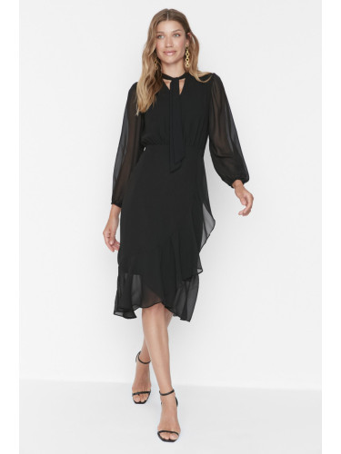 Дамска рокля. Trendyol Classic