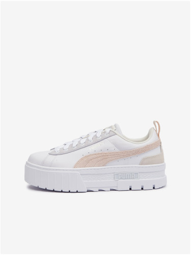 White women's leather sneakers on the Puma Mayze Mix Wns platform