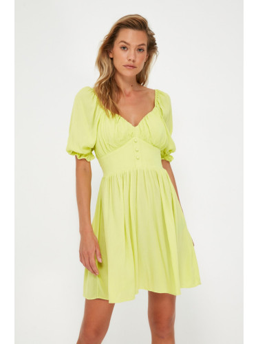 Дамска рокля Trendyol Button detailed