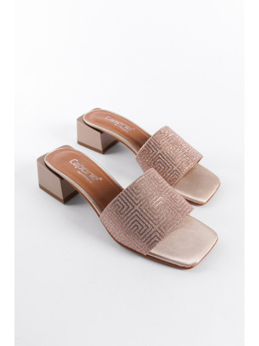 Capone Outfitters Women's Flat Toe Single Strap Block Heel Slippers