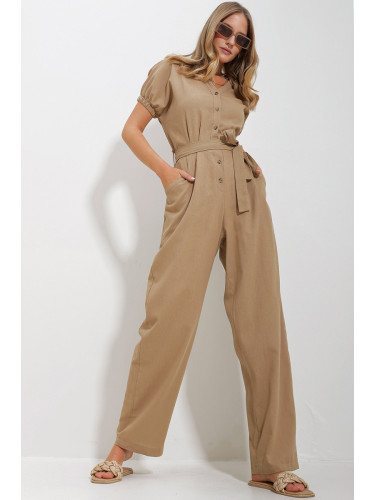 Trend Alaçatı Stili Women's Camel Front Buttoned Double Pocket Mikonos Linen Jumpsuit
