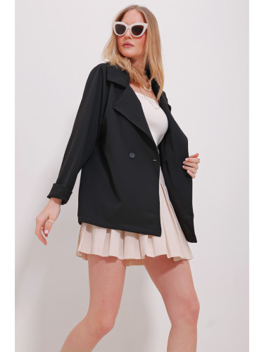 Trend Alaçatı Stili Women's Black Double Breasted Collar Buttoned Double Sleeve Atlas Jacket