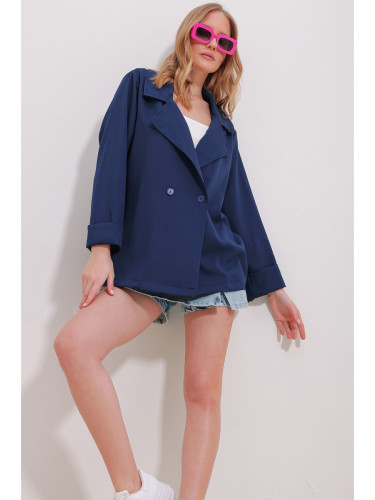 Trend Alaçatı Stili Women's Navy Blue Double Breasted Collar Buttoned Double Sleeve Atlas Jacket