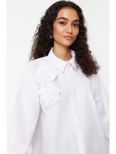 Trendyol White Applique Flower Detailed Cotton Woven Shirt