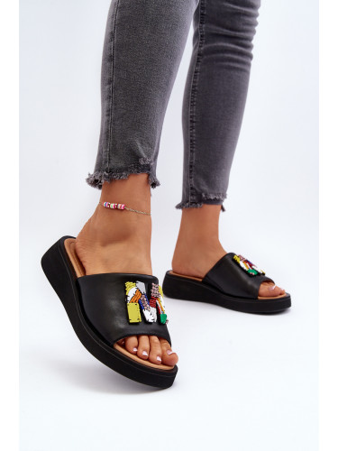 VINCEZA Черни дамски кожени чехли с орнамент Asames