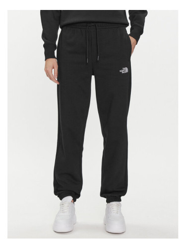 The North Face Долнище анцуг Essential NF0A7ZJF Черен Relaxed Fit