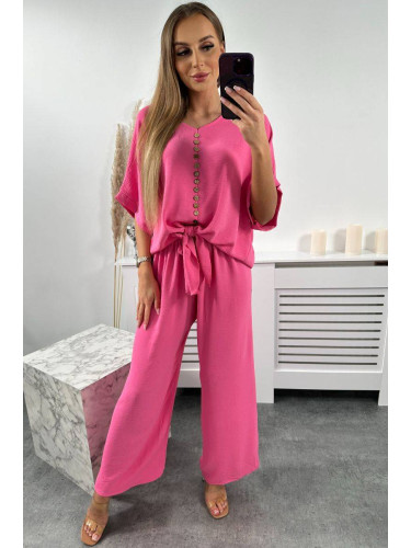 Set of blouses with pink trousers
