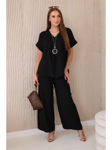 Set with necklace, blouse + trousers, black