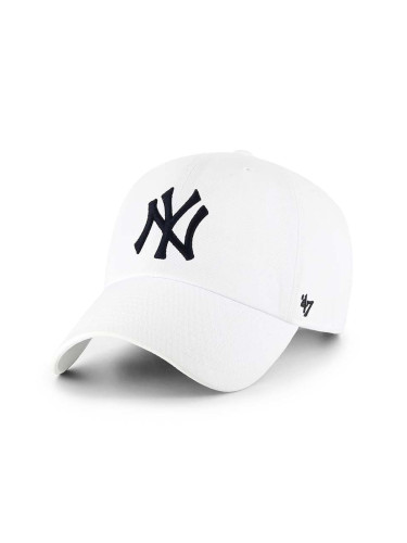 Памучна шапка с козирка 47 brand Mlb New York Yankees в бяло с апликация B-RGW17GWS-WHA