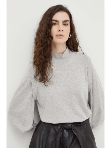 Пуловер Bruuns Bazaar дамски в сиво от лека материя с ниско поло