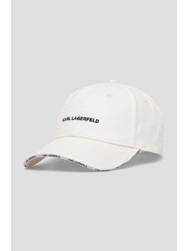 Памучна шапка с козирка Karl Lagerfeld в бяло с апликация