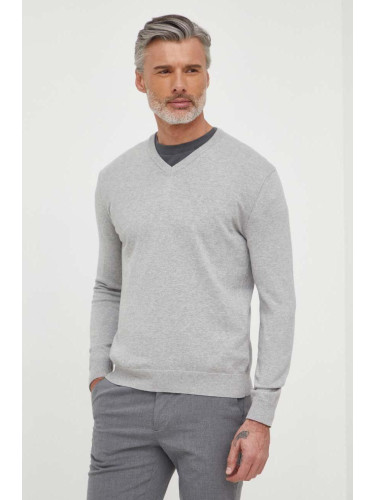 Памучен пуловер United Colors of Benetton в сиво от лека материя
