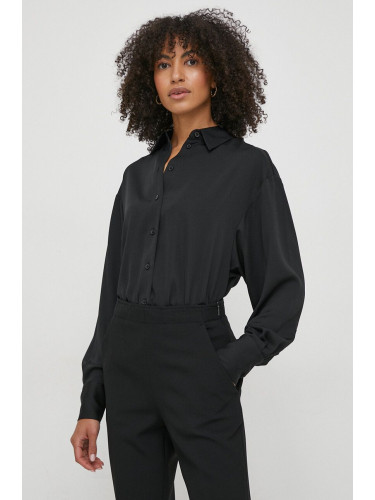 Риза Calvin Klein дамска в черно със свободна кройка с класическа яка K20K206777