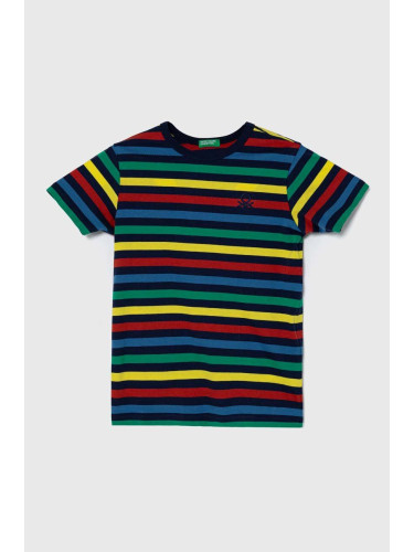 Детска памучна тениска United Colors of Benetton с десен