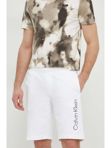 Памучен къс панталон Calvin Klein в бяло K10K112967