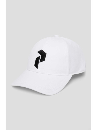 Памучна шапка с козирка Peak Performance в бяло с апликация