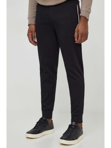Спортен панталон BOSS в черно с изчистен дизайн 50505782
