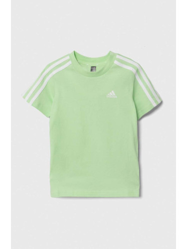 Детска памучна тениска adidas в зелено с апликация