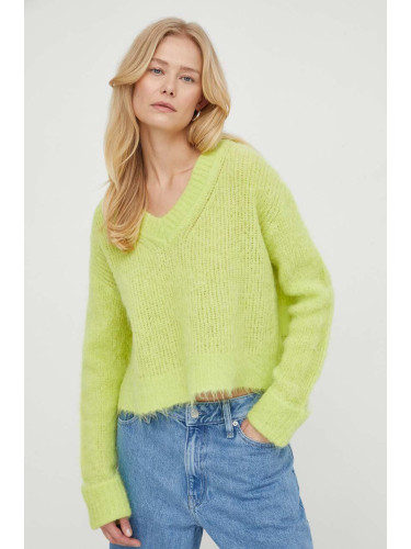 Вълнен пуловер American Vintage  PULL ML COL V дамски в зелено BYM18AE24