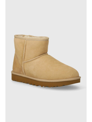 Велурени апрески UGG Classic Mini II в бежово 1016222