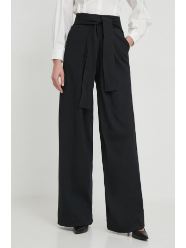 Панталон Desigual TAMI в черно с широка каройка, с висока талия