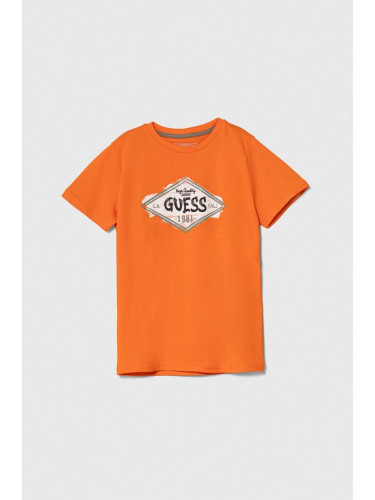 Детска памучна тениска Guess в оранжево с принт