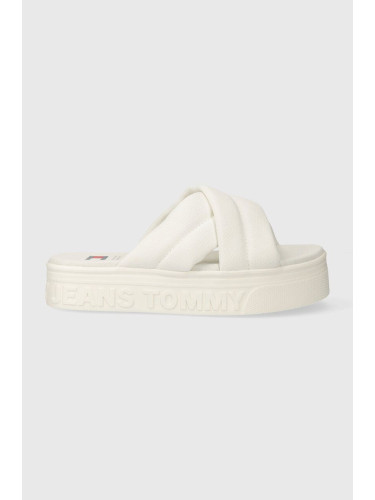 Чехли Tommy Jeans TJW LETTERING FLATFORM SANDAL в бяло с платформа EN0EN02465