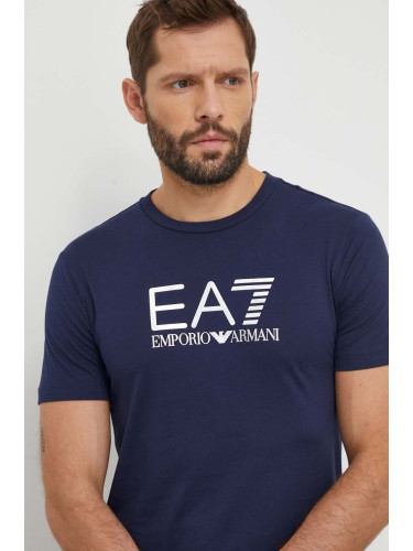 Памучна тениска EA7 Emporio Armani в тъмносиньо с апликация