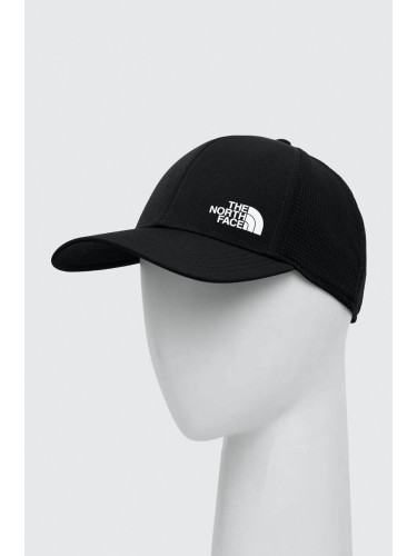 Шапка с козирка The North Face Trail Trucker 2.0 в черно с принт