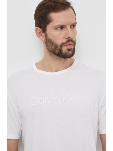 Домашна тениска Calvin Klein Underwear в бяло с апликация 000NM2501E
