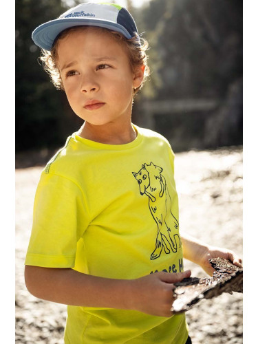 Детска памучна тениска Jack Wolfskin MORE HUGS в жълто с принт