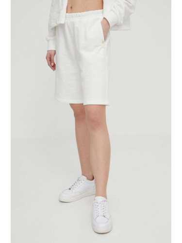 Къс панталон United Colors of Benetton в бяло с изчистен дизайн с висока талия