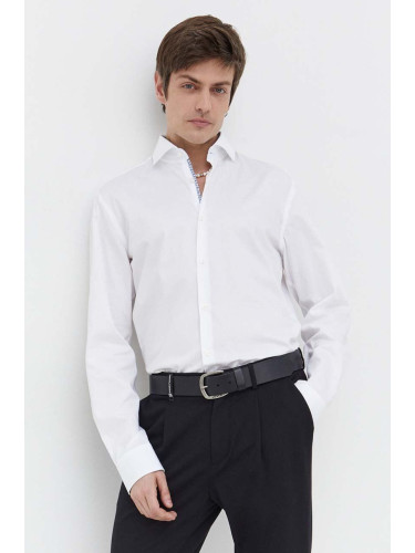 Памучна риза HUGO мъжка в бяло със стандартна кройка с класическа яка 50508303