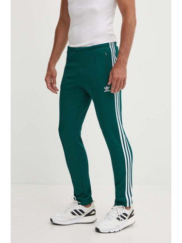 Спортен панталон adidas Originals 0 в зелено с принт IP0419
