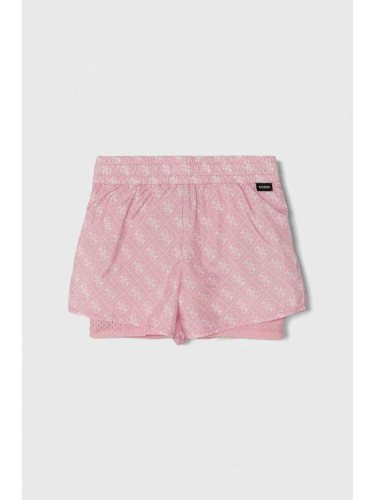 Детски къси панталони Guess в розово с десен