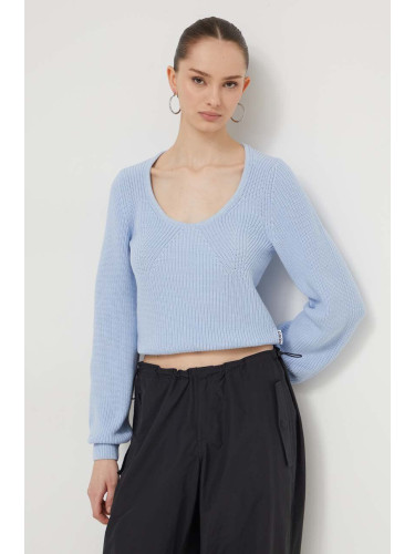 Памучен пуловер HUGO в синьо с ниско поло 50514270