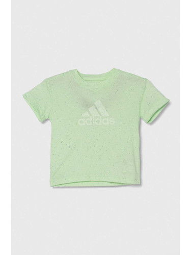 Детска тениска adidas в зелено с десен