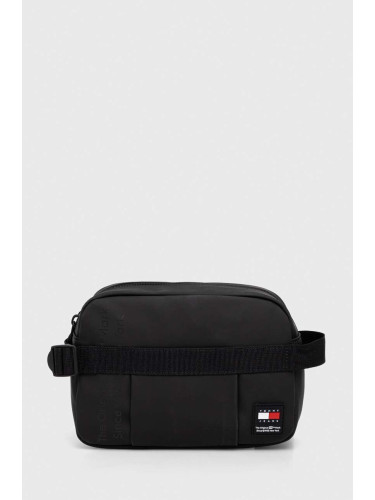 Козметична чанта Tommy Jeans в черно AM0AM12077